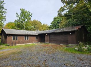 6166 Ridge Rd, Chittenango, NY 13037
