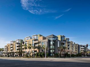 Metropolis, Irvine, CA 92614