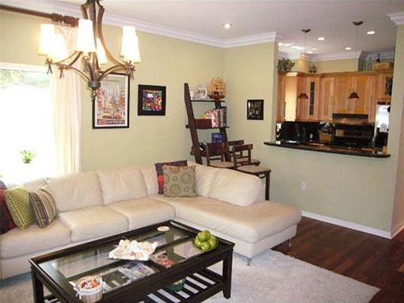 3rd image of 3263 Gifford Ln
