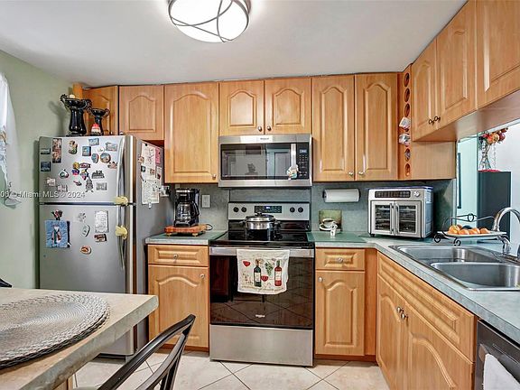 3rd image of 2726 NW 104th Ave APT 210
