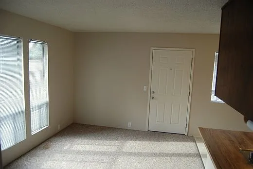 828 W Sacramento Ave #4 — Photo 4