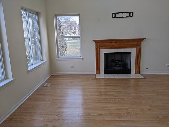5th image of 1518 Meadowsedge Ln