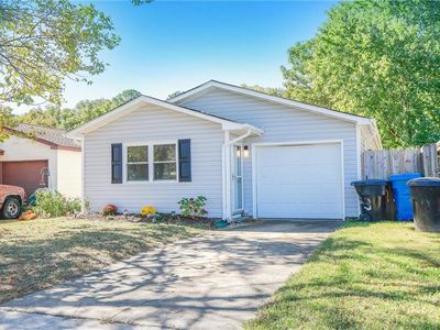 1223 New Land Dr, Virginia Beach, VA, 23453