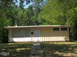 1560 SW 23rd St, Topeka, KS 66611