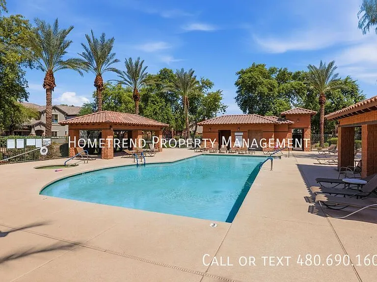 2535 E Vermont Dr — Photo 28