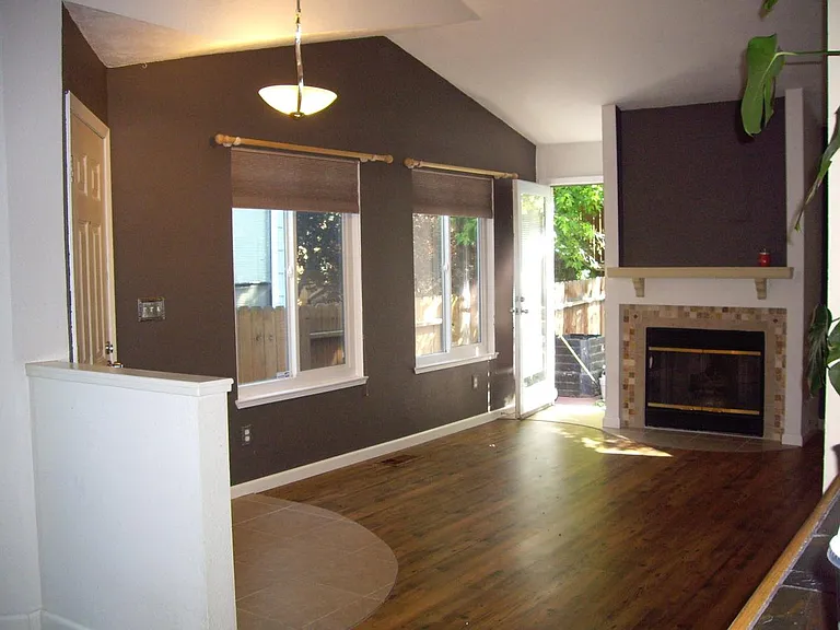 4385 Loreto Ln — Photo 1
