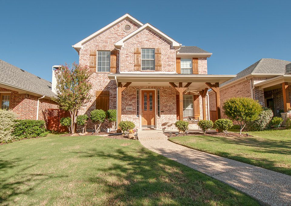 Frisco-TX-Griffin Parc Charmer