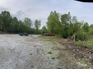 13583 Scott Hwy, Helenwood, TN 37755