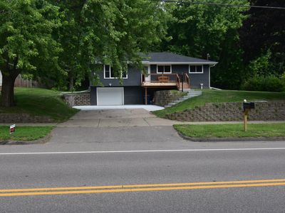 2740 W County Rd E, Saint Paul, MN, 55126