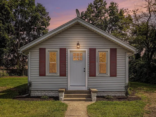 1028 Denver St, Elkhart, IN 46516