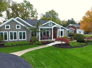 4484 E Cliff Rd, Port Clinton, OH 43452