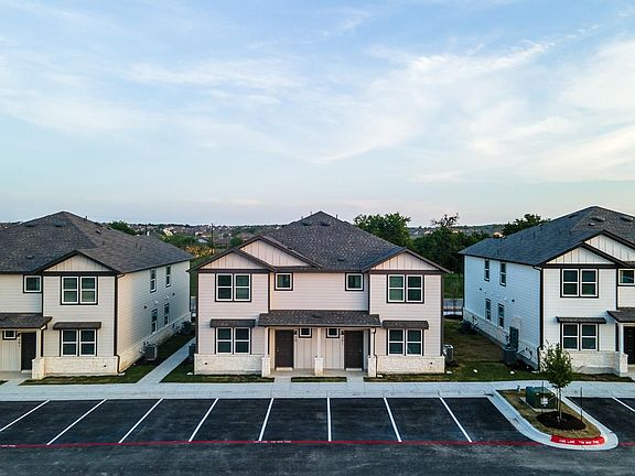 2nd image of 520 Powell Dr #1701