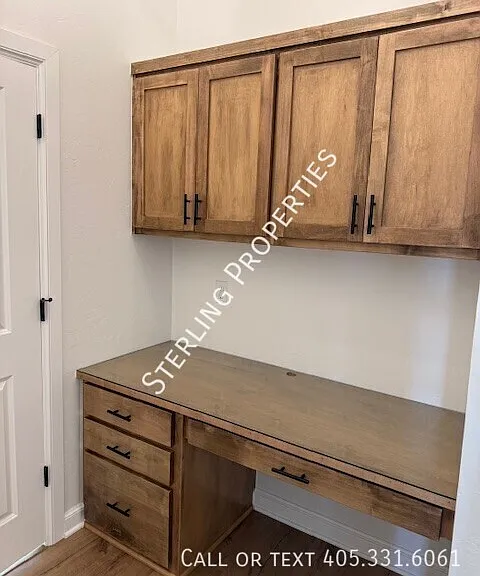 490 Elena Dr — Photo 5