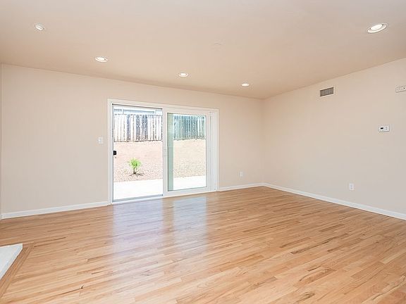 5th image of 8800 Joris Way