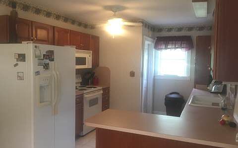 4th image of 2510 Lakeview Dr