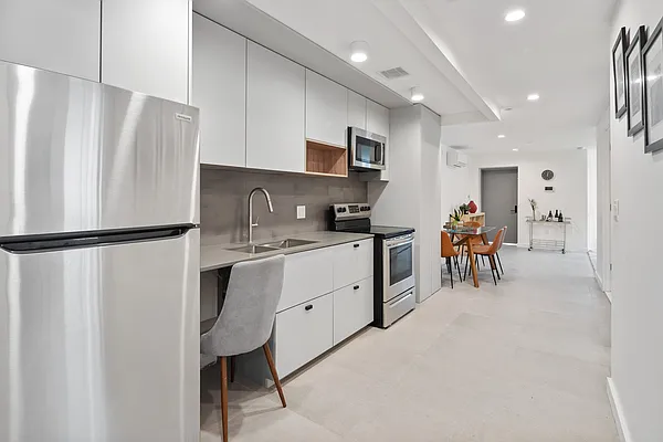 Rented by Brown Harris Stevens | media 13