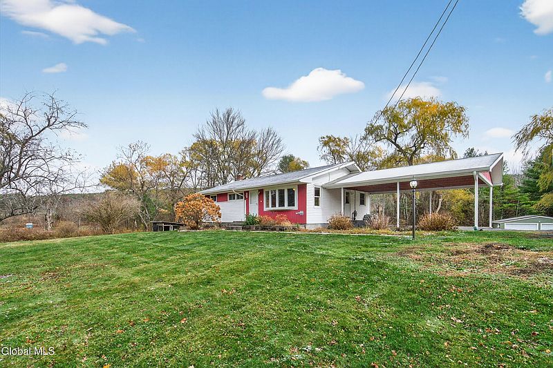 4th image of 136 Stanton Road