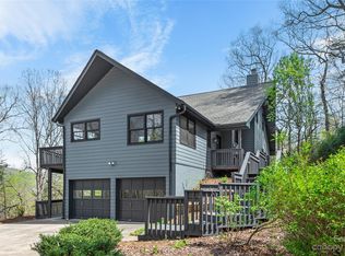 158 Rock Spring Ln, Lake Lure, NC 28746
