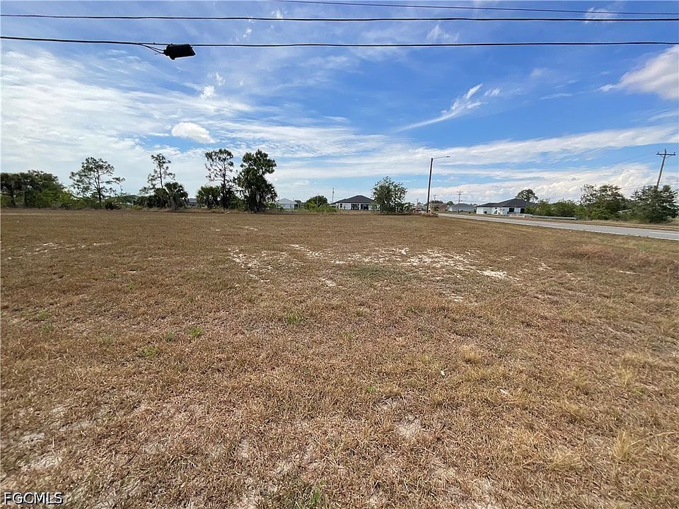 1st image of 1911 NE 42nd St