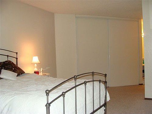 2nd image of 1370 Townview Ave APT 104