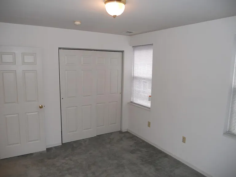 812 S 3rd St #3 — Photo 15