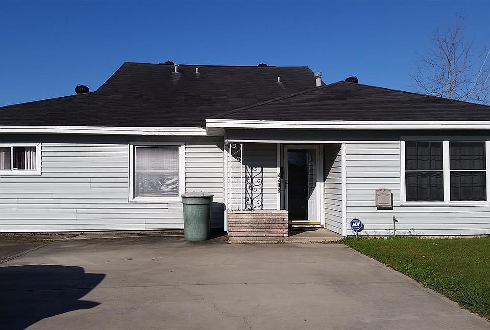 1st image of 5515 Bonnie Lee St