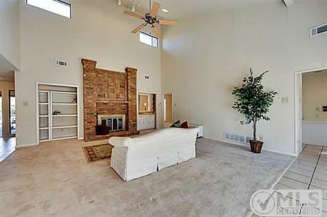 4th image of 2008 Saint Andrews Dr