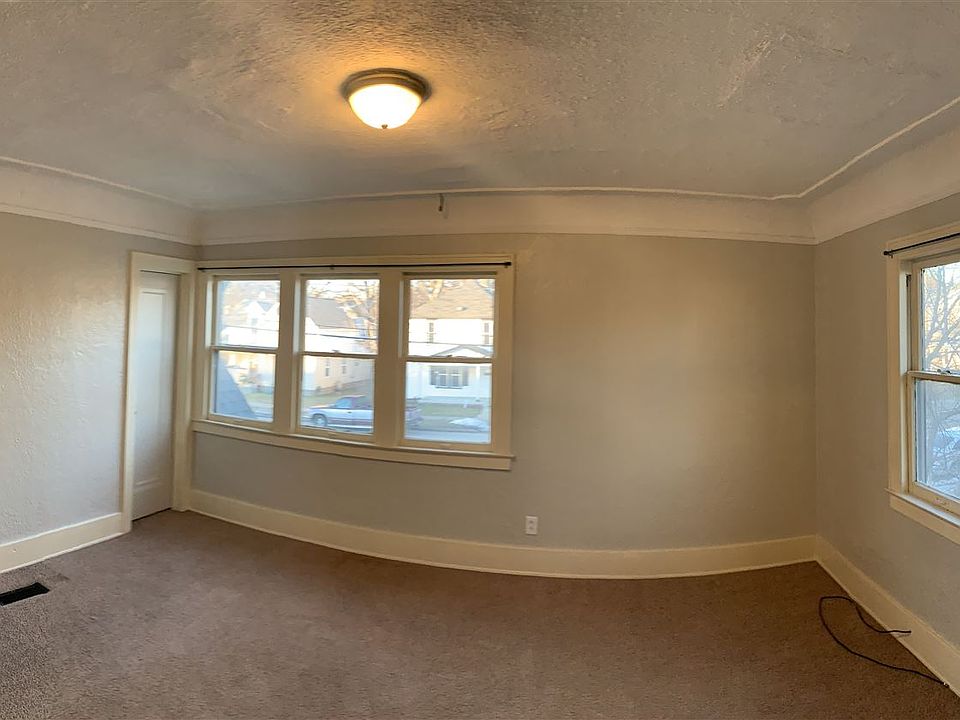 640 Oakdale St SE, Grand Rapids, MI 49507 Zillow