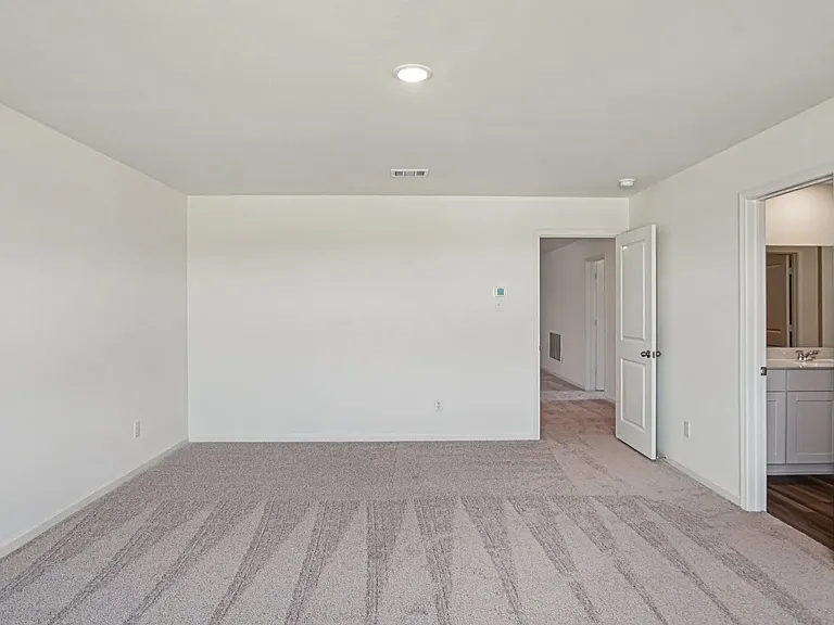 400 Portsmouth Dr — Photo 21