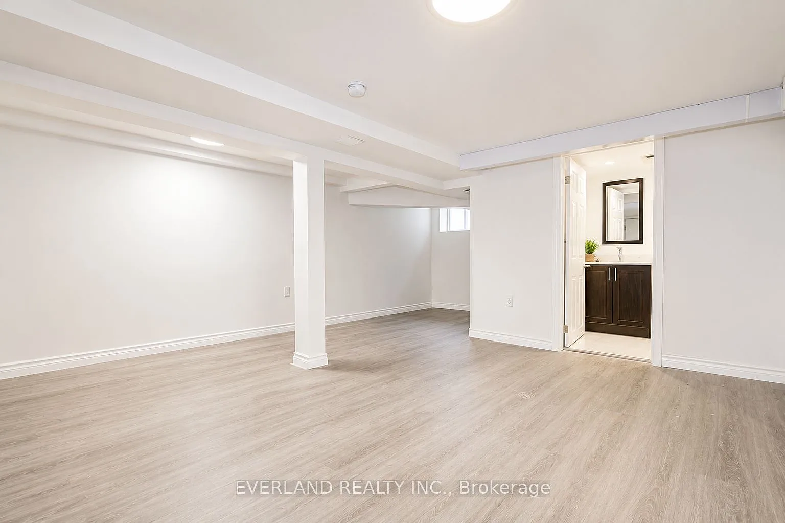 Studio, $1,550 — Photo 2