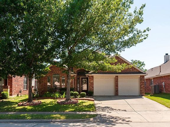 2nd image of 6897 Shoreview Dr