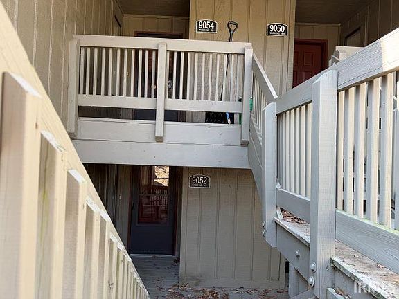3rd image of 9052 S Pointe Ridge Ln