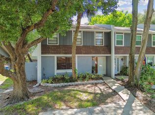 1237 Abbey Crescent Ln, Clearwater, FL 33759