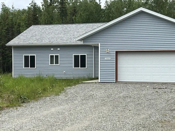 2908 N Sally Mae Cir, Wasilla, AK 99623