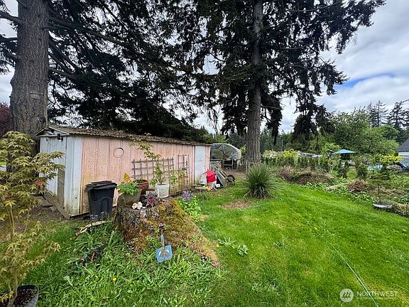 3rd image of 4563 SE Foss Road