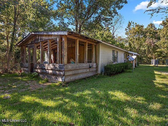 2nd image of 3101 Center Ridge Rd