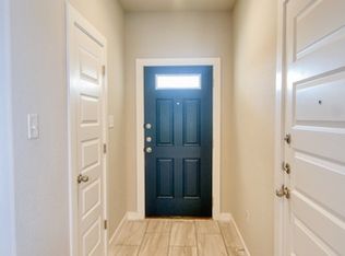 8302 Via Verona #104, San Antonio, TX 78227