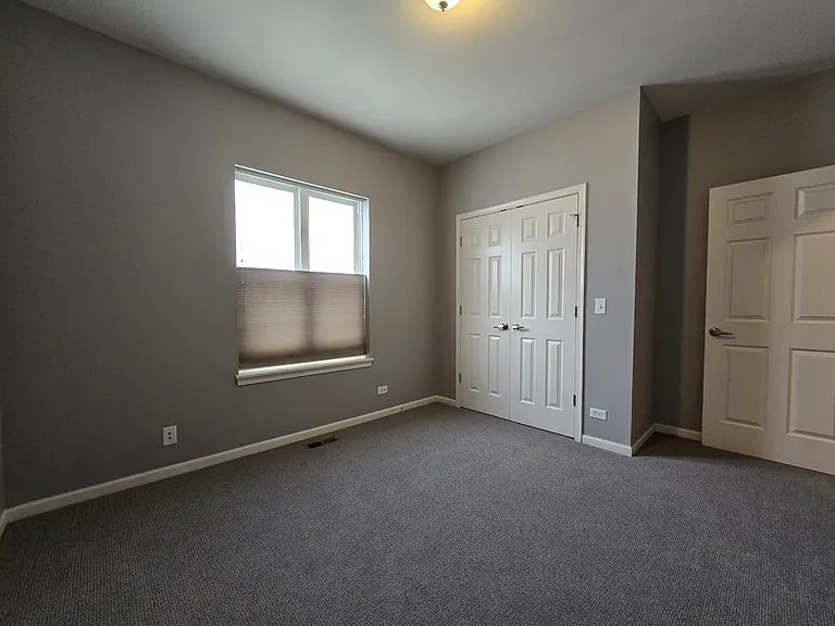 1844 N Lockwood Ave #B — Photo 19