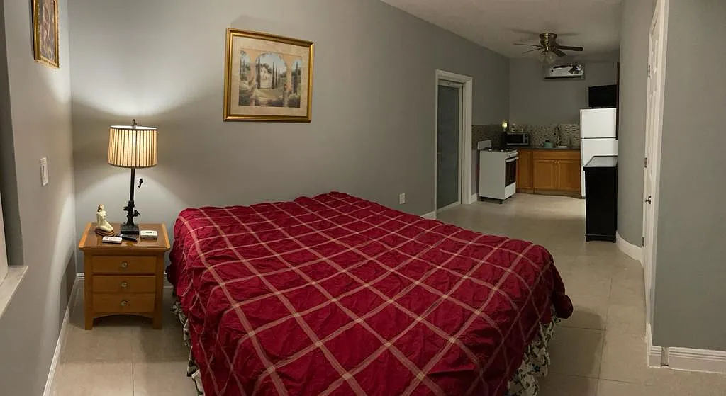 2 bed, 800 sqft, $1,750 — Photo 4