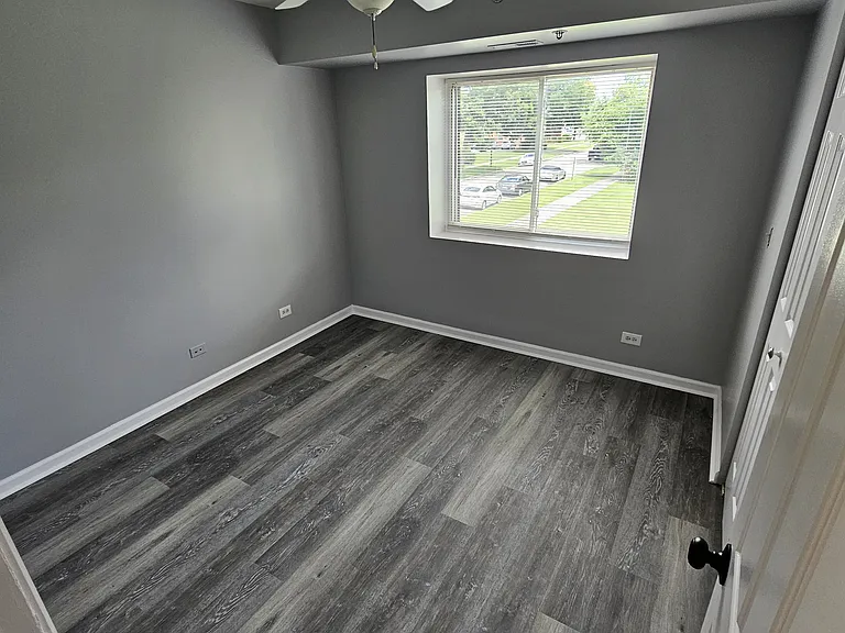 7325 Oakwood Ave #2D — Photo 6