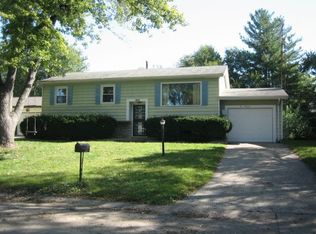 1014 Frank Dr, Champaign, IL 61821