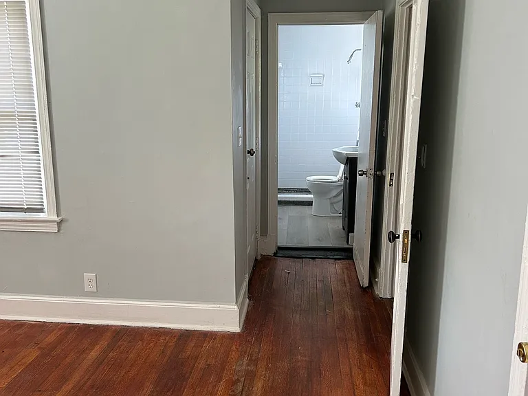 2532 Jewel St — Photo 6
