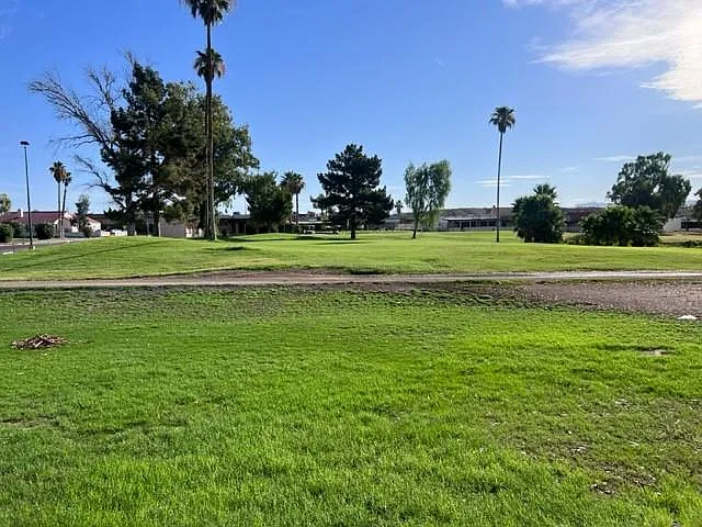 2604 Via Arroyo