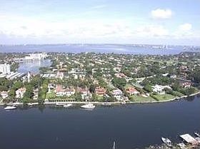 2nd image of 4779 Collins Ave APT 3406