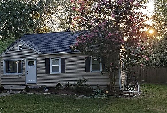 1st image of 1751 Anderson Rd #A