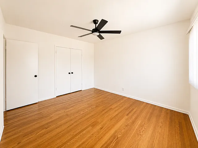 1624 N Alexandria Ave #3 — Photo 12