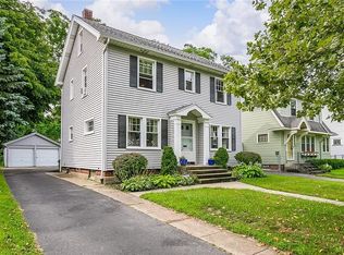 567 Rocket St, Rochester, NY 14609