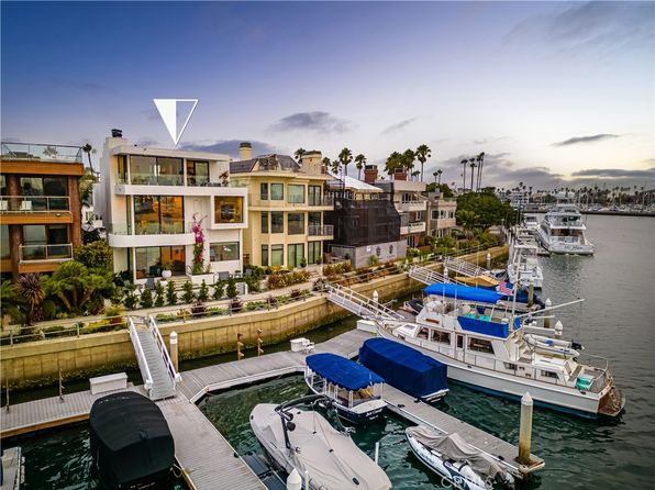 Long Beach: Villas and Luxury Homes for sale - Prestigious