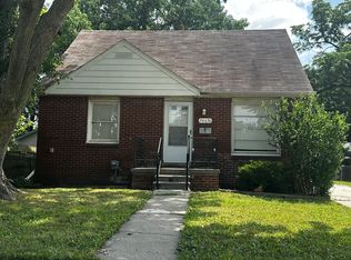 26656 Pattow St, Roseville, MI 48066