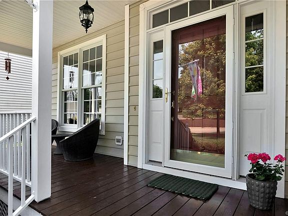2nd image of 4932 Saddleridge Ct